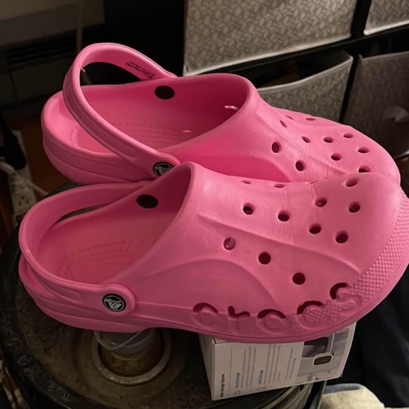 Crocs - Picture 1 of 3